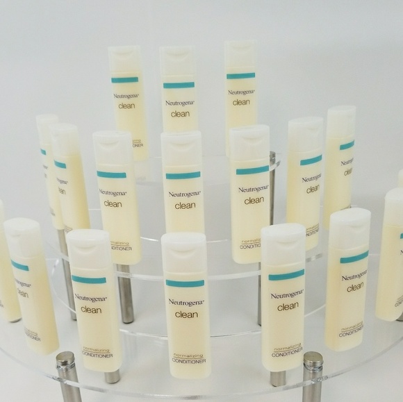 Neutrogena Other - PK of 6 CONDITIONER